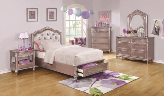 Caroline Panel Bedroom Set Metallic Lilac